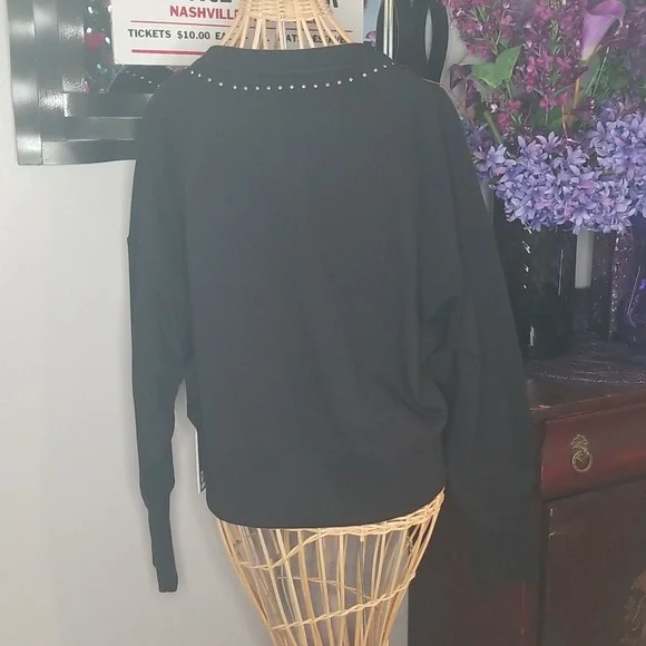 DKNY Jeans Medium Black and Silver Embellished Long Sleeve Cropped Sweater - Picture 3 of 9